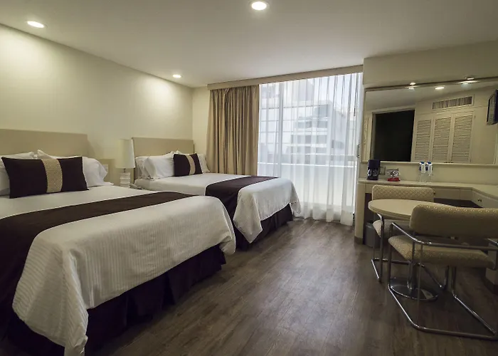 Century Reforma Hotel 4*