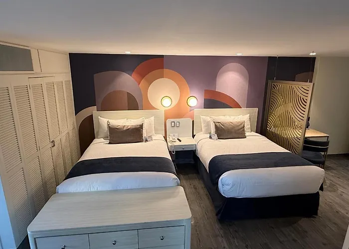 Century Reforma Hotel
